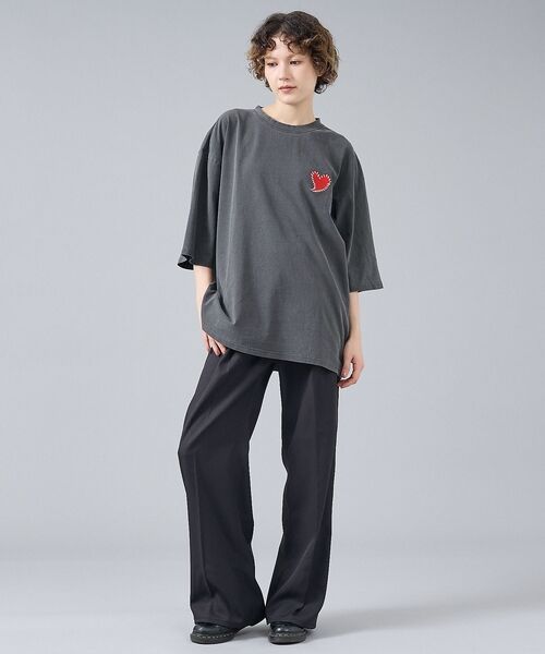 ABAHOUSE / アバハウス Tシャツ | 【Revo. / レヴォ】TH-3786-A ハートエンブロイ ピグメント加工 | 詳細1