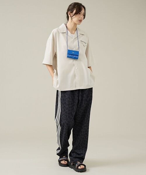 ABAHOUSE / アバハウス 財布・コインケース・マネークリップ | 【1/2HALF / ハーフ】コインキャッチャー付き / ショルダーウォレット | 詳細23
