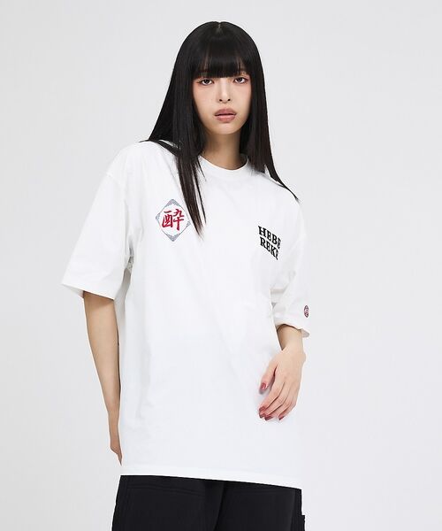 ABAHOUSE / アバハウス Tシャツ | 【YOIDORE/ヨイドレ 】刺繍MIX グラフィックプリント クルーネックTシ | 詳細7