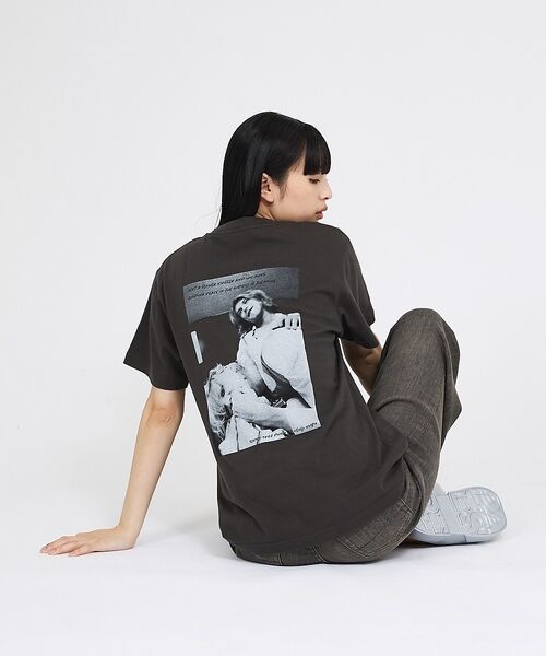 ABAHOUSE / アバハウス Tシャツ | 【BROCKUM / ブロッカム】KENJI KUBO / KURT COBAI(ブラック系その他2)