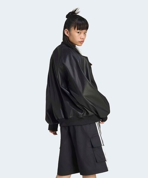 ABAHOUSE / アバハウス トップス | 【adidas / アディダス】PLEATHER SST OS TT / プレザ（ブラック）