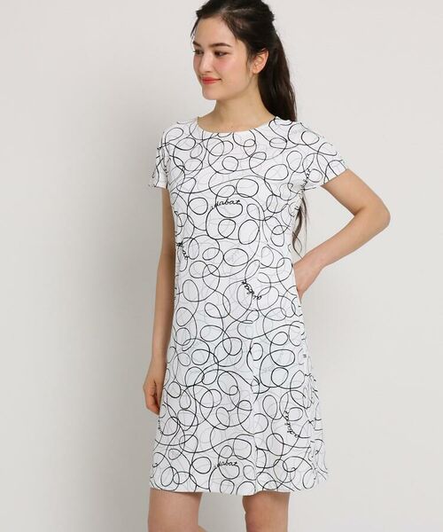 セール 本体 円 税 ラインアート柄半袖ワンピース レディース ミニ丈 ひざ丈ワンピース Adabat アダバット ファッション通販 タカシマヤファッションスクエア