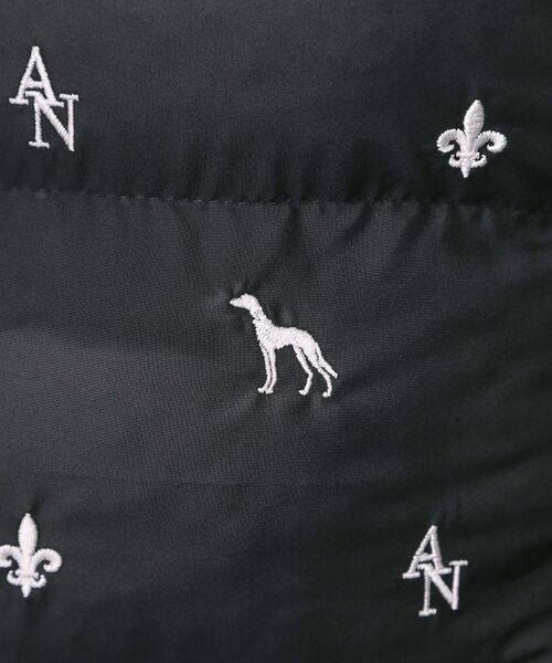 adabat / アダバット ダウンジャケット・ベスト | 【新レーベル ADABAT NAVY】エンブロイダリーモノグラム中綿ベスト | 詳細7