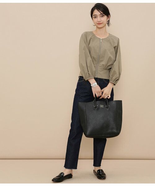 YOUNG & OLSEN】EMBOSSED TOTE M トートバッグ-