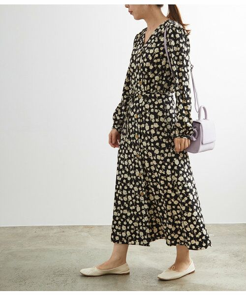 セール フラワーカシュクールワンピース ワンピース Adam Et Rope アダム エ ロペ ファッション通販 タカシマヤファッションスクエア