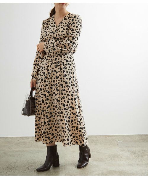 セール フラワーカシュクールワンピース ワンピース Adam Et Rope アダム エ ロペ ファッション通販 タカシマヤファッションスクエア