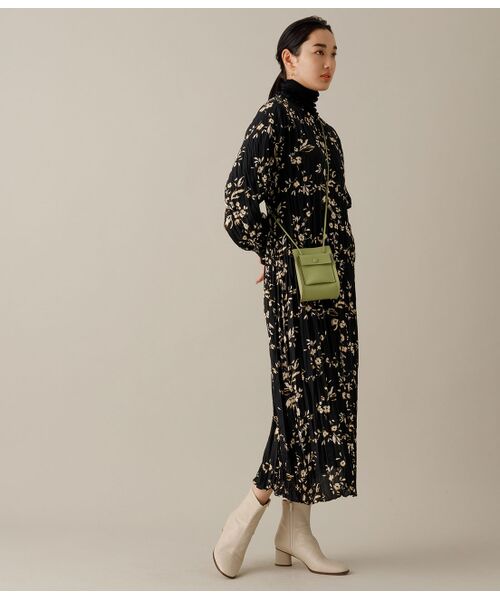 セール Frower Printプリーツワンピース ワンピース Adam Et Rope アダム エ ロペ ファッション通販 タカシマヤファッションスクエア