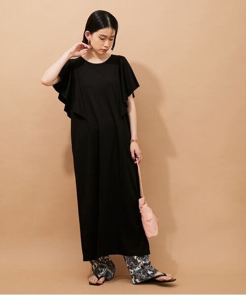 セール アウトレット店舗 Web限定 ラッフルスリーブワンピース ワンピース Adam Et Rope アダム エ ロペ ファッション通販 タカシマヤファッションスクエア