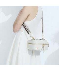 Accesoires De Mademoiselle / アクセソワ・ドゥ・マドモワゼル ショルダーバッグ | リバティソフト/バニティショルダーM　WHITE
