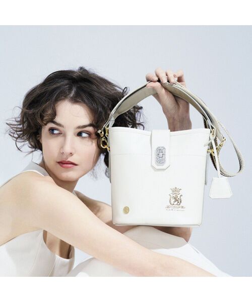 Accesoires De Mademoiselle / アクセソワ・ドゥ・マドモワゼル トートバッグ | リバティソフト/アールデコバケット2WAYトートS WHITE(WHITE)