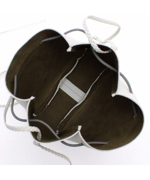 Accesoires De Mademoiselle / アクセソワ・ドゥ・マドモワゼル ショルダーバッグ | モーツァルト/巾着ショルダーS DAUPHIN | 詳細2