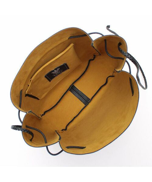 Accesoires De Mademoiselle / アクセソワ・ドゥ・マドモワゼル ショルダーバッグ | モーツァルト/巾着ショルダーM BLACK | 詳細1