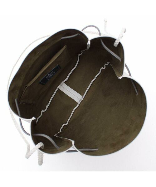 Accesoires De Mademoiselle / アクセソワ・ドゥ・マドモワゼル ショルダーバッグ | モーツァルト/巾着ショルダーM　DAUPHIN | 詳細1