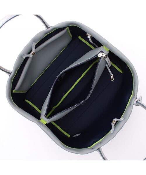 Accesoires De Mademoiselle / アクセソワ・ドゥ・マドモワゼル トートバッグ | マジックライト/キューブトート34cm | 詳細5