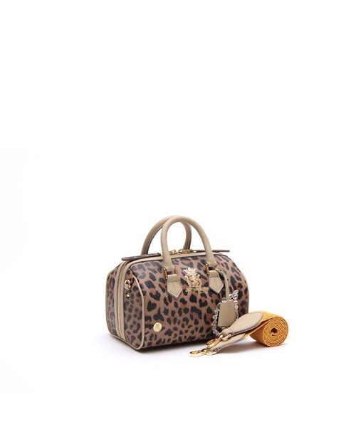 Accesoires De Mademoiselle / アクセソワ・ドゥ・マドモワゼル ショルダーバッグ | フィバナイラ/スワロ付ドラムボストン20cm(ショルダーストラップ付)（SAND）