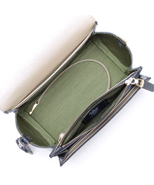 Accesoires De Mademoiselle / アクセソワ・ドゥ・マドモワゼル ショルダーバッグ | クロコ型押しラウンドクラッチショルダー | 詳細11