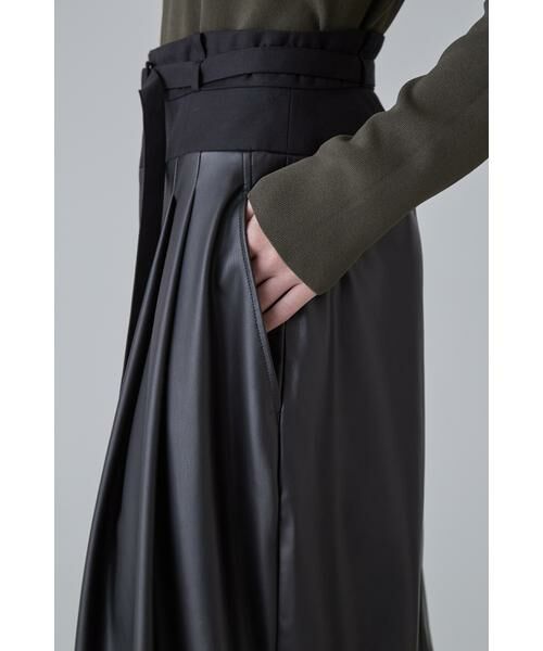 フェイクレザースカート （スカート）｜ADORE / アドーア ファッション 