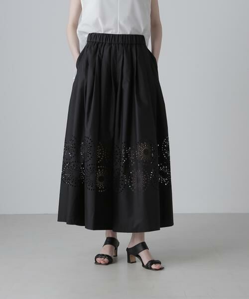 美品 アドーア/ADORE ガウチョパンツ 38 黒色 約4万円 送料込み 美品 アドーア/ADORE ガウチョパンツ 38 黒色 約4万円 送料込み
