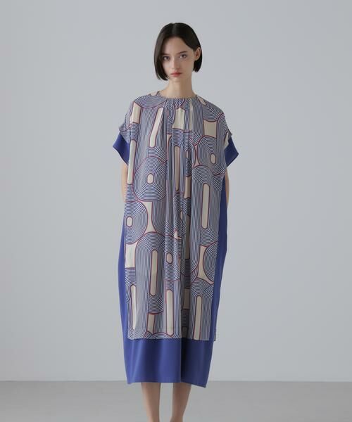 新品 ADORE 華やか トップス ターコイズブルー アドーア チュニック ダミエジャガードブラウス | ADORE（アドーア） ｜【公式】通販