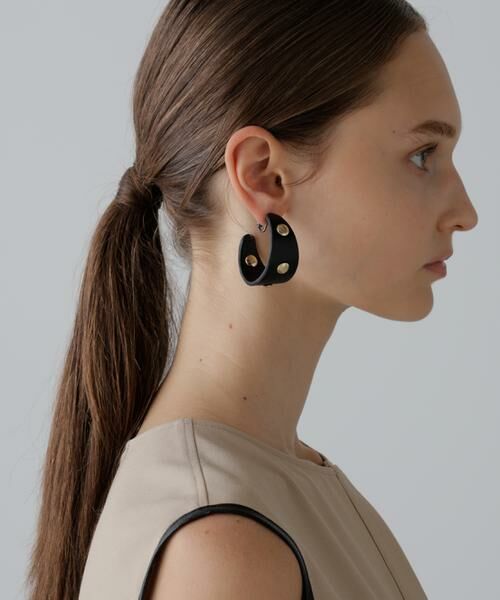 ADORE / アドーア アクセサリー | レザーフープイヤリング | 詳細1