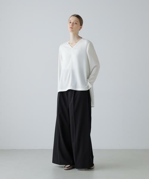 ADORE / アドーア シャツ・ブラウス | バックサテンジョーゼットＶネック | 詳細11