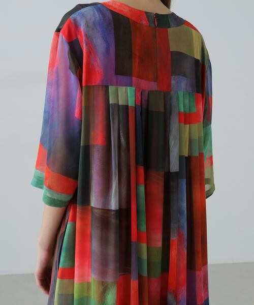 ADORE / アドーア ワンピース | アブストラクトブロッキングプリントワンピース | 詳細10