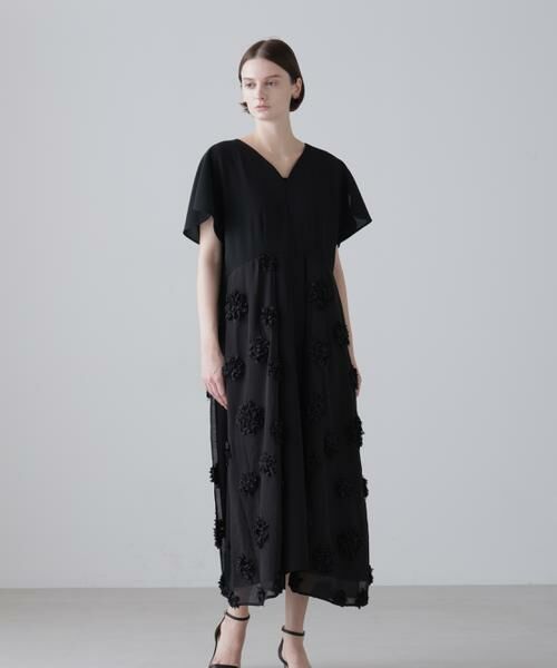ADORE / アドーア ワンピース | ◆ドットフラワーエンブロイダリーワンピース | 詳細1