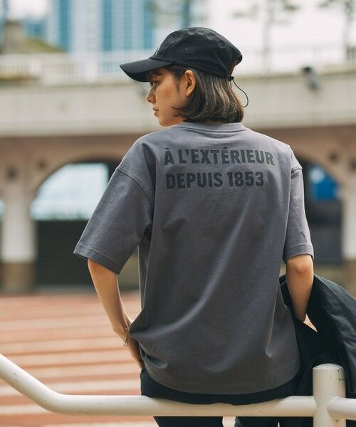 AIGLE/エーグル 【EC限定】AIGLE オーバーサイズバックプリントロゴ 半袖Tシャツ グレー S AIGLE/エーグル 【EC限定】AIGLE オーバーサイズバックプリントロゴ 半袖Tシャツ グレー S