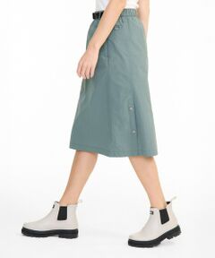 AIGLE / エーグル ミニ・ひざ丈スカート | UVカット 撥水 ストラップ 裾スリットスカート