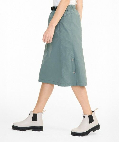 AIGLE / エーグル ミニ・ひざ丈スカート | UVカット 撥水 ストラップ 裾スリットスカート | 詳細2