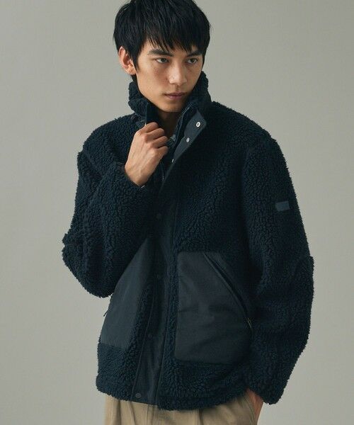 AIGLE/エーグル パッチポケット 異素材切り替え スタンドカラーボアフリースブルゾン ダークネイビー M AIGLE/エーグル パッチポケット 異素材切り替え スタンドカラーボアフリースブルゾン ダークネイビー M