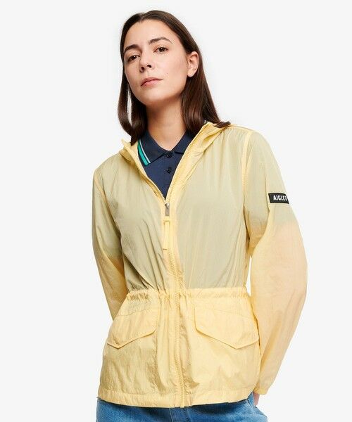 AIGLE / エーグル ナイロンジャケット | 超軽量 撥水 UVカット フーディショートジャケット（イエロー）