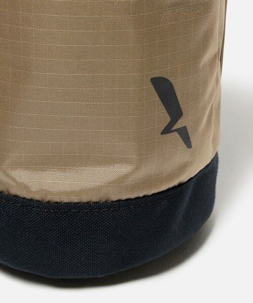 AIGLE / エーグル ショルダーバッグ | 撥水 アーバン ボトルケース 1L | 詳細9