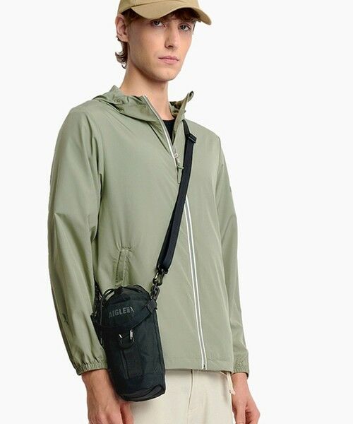 AIGLE / エーグル ショルダーバッグ | 撥水 アーバン ボトルケース 1L（ブラック）