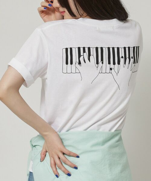 ALL NEW MART / オールニューマート Tシャツ | ピアノ グラフィックTシャツ | 詳細2