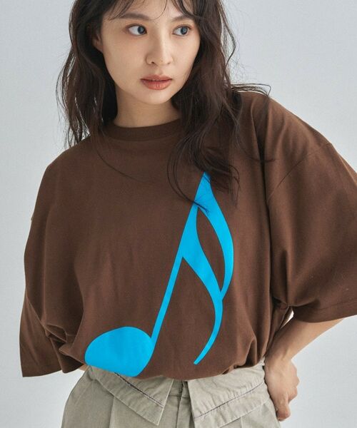 ALL NEW MART / オールニューマート Tシャツ | 音符グラフィックTシャツ | 詳細14