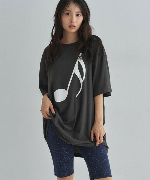 ALL NEW MART / オールニューマート Tシャツ | 音符グラフィックTシャツ | 詳細6