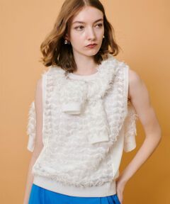 【allureville 2025 spring&summer】<br><br>程よいシアー感とフリンジの表面感で着映え力抜群な<br>ニットカーディガンとプルオーバーのシリーズ。継続トレンドのシアーは立体感をプラスするのが最旬です。<br>インパクトのある編み地をゾッキ使いしたカーディガン。コンサバティブにならない様に程よくゆとりを残したサイジング、<br>ウエスト位置を意識した飾りポケットで、<br>女性らしくモダンな一着に仕上げました。同素材のプルオーバーとのアンサンブルはもちろん、<br>ロゴTシャツとのテイストミックスなコーディネートも◎。<br><br>※照明の関係により、実際よりも色味が違って見える場合がございます。<br>またパソコン・スマートフォンなどの環境により、製品と画像のカラーが異なる場合もございます。<br>予めご了承ください。