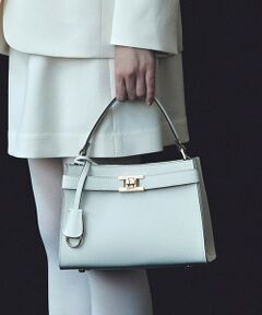 allureville / アルアバイル ショルダーバッグ | ツイストバックルスクエアショルダーバッグ