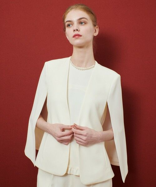 allureville/アルアバイル ◇ 【LOULOU WILLOUGHBY】リトルブラックケープジャケット オフホワイト (03) 01(S) allureville/アルアバイル ◇ 【LOULOU WILLOUGHBY】リトルブラックケープジャケット オフホワイト (03) 01(S)