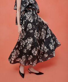 allureville / アルアバイル ミニ・ひざ丈スカート | 【LOULOU WILLOUGHBY】モノトーンフラワー刺繍フレアスカート
