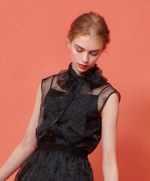 allureville / アルアバイル シャツ・ブラウス | 【LOULOU WILLOUGHBY】オーガンジーフラワー刺繍ブラウス | 詳細16