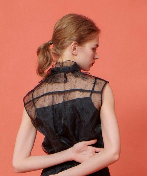 allureville / アルアバイル シャツ・ブラウス | 【LOULOU WILLOUGHBY】オーガンジーフラワー刺繍ブラウス | 詳細18