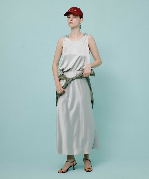 allureville / アルアバイル ロング・マキシ丈スカート | サテンバイヤスナロースカート | 詳細3