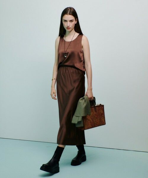 allureville / アルアバイル ロング・マキシ丈スカート | サテンバイヤスナロースカート | 詳細12