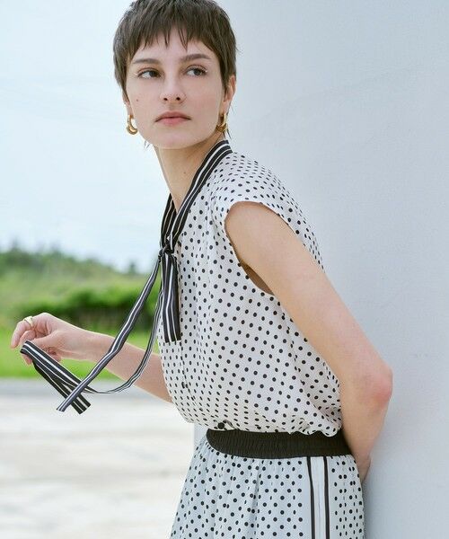 allureville / アルアバイル シャツ・ブラウス | パネルドットプリントボウタイブラウス | 詳細13