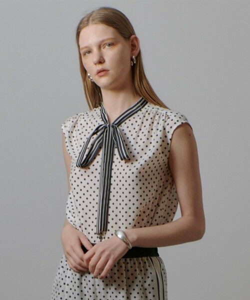 allureville / アルアバイル シャツ・ブラウス | パネルドットプリントボウタイブラウス | 詳細16