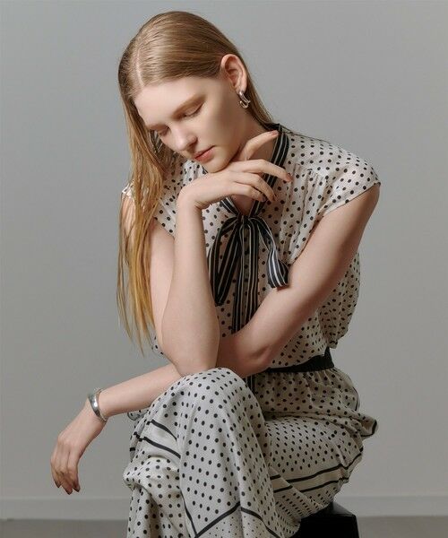 allureville / アルアバイル シャツ・ブラウス | パネルドットプリントボウタイブラウス | 詳細21