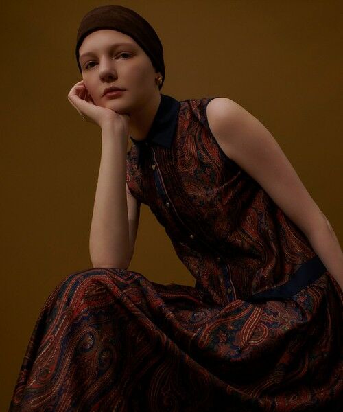 allureville/アルアバイル OFFICINAペイズリープリントワンピース ブラウン (81) 01(S) allureville/アルアバイル OFFICINAペイズリープリントワンピース ブラウン (81) 01(S)
