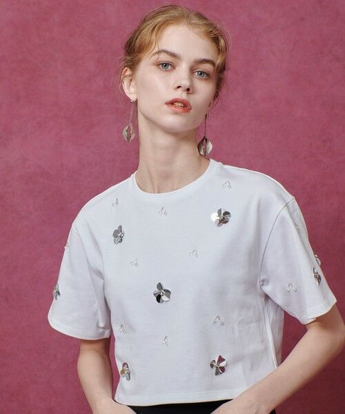 allureville/アルアバイル 【LOULOU WILLOUGHBY】スパンコールTシャツ オフホワイト (02) 02(M) allureville/アルアバイル 【LOULOU WILLOUGHBY】スパンコールTシャツ オフホワイト (02) 02(M)